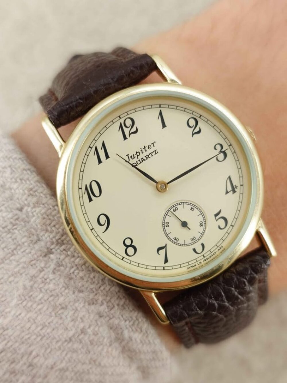 Orient Jupiter Unisex Quartz Watch Small Seconds Gold 32mm JDM New Battery